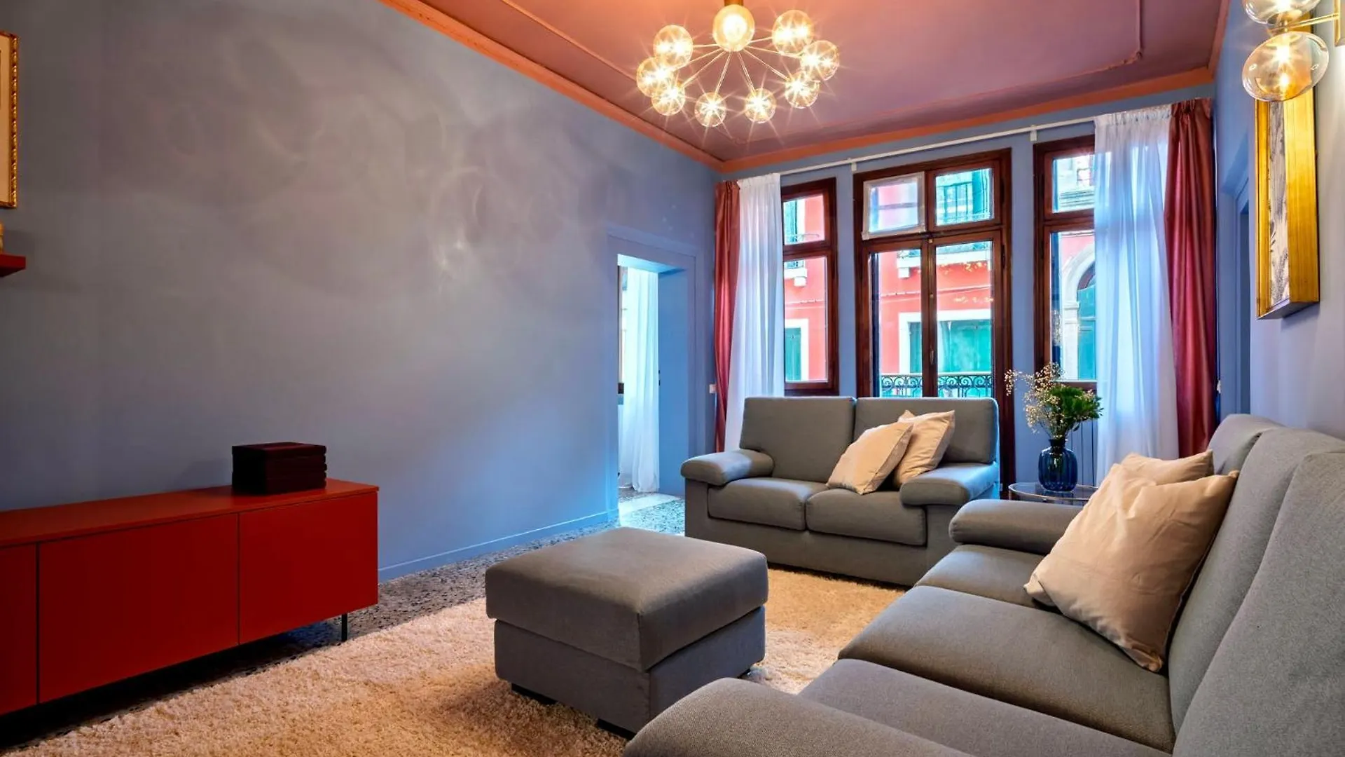 The Arsenal Large Apartment Venice